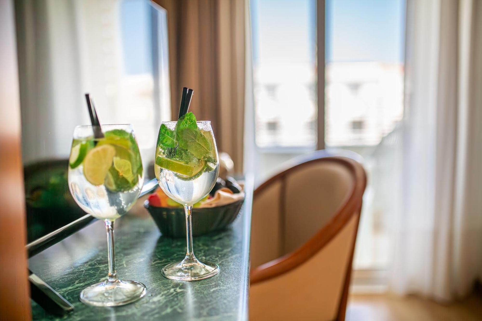 Hotel Bembo Bibione Bagian luar foto