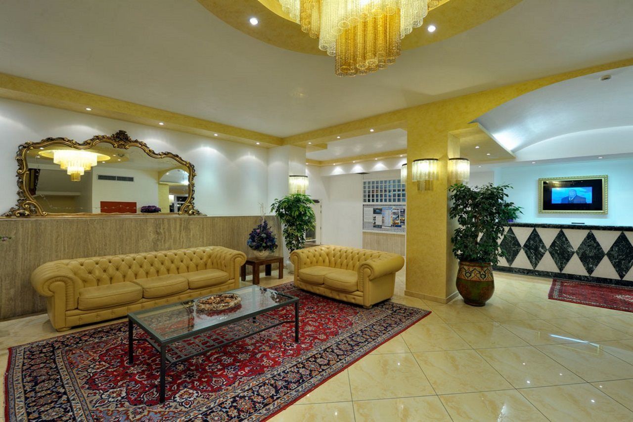 Hotel Bembo Bibione Bagian luar foto